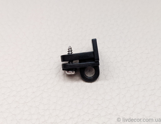 Заглушка Євро чорна пластикова