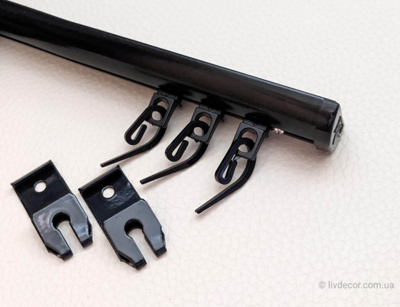 Карниз DS-1 чорний (1-ряд) з кронштейном "КЛІПСА" алюмінієвий (укомплектований)
